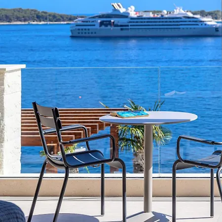 Villa Immensely Luxurious Hvar 5 Bedrooms East Eternal Exceptional Sea Views Private Pool