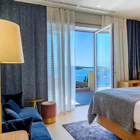 Immensely Luxurious Hvar 5 Bedrooms East Eternal Hvar Town